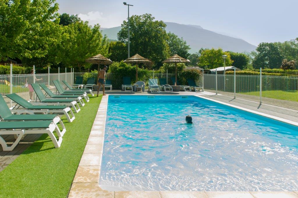 piscine du camping en Savoie